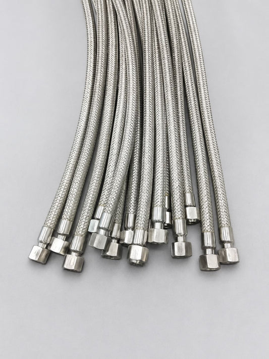 SS 304 CORRUGATED FLEXIBLE HOSE SIZE : 1" X 1 MTR LENGTH BOTH SIDE 1" BSP FEMALE